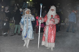 На центральной площади города состоялось открытие зимнего городка 